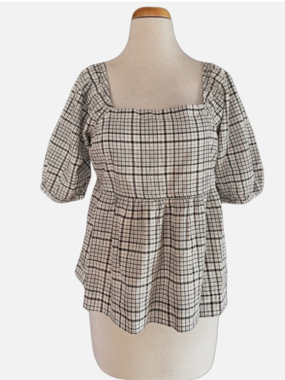 FREE ASSEMBLY Short Sleeve Square Neck Black White Plaid Top Blouse Size M
